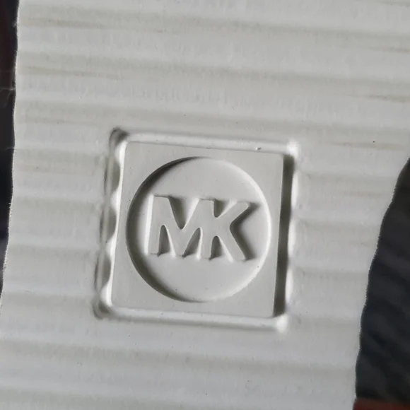 MICHAEL KORS WOMEN EMILIA SLIDE LEATHER white - Picture 9 of 9